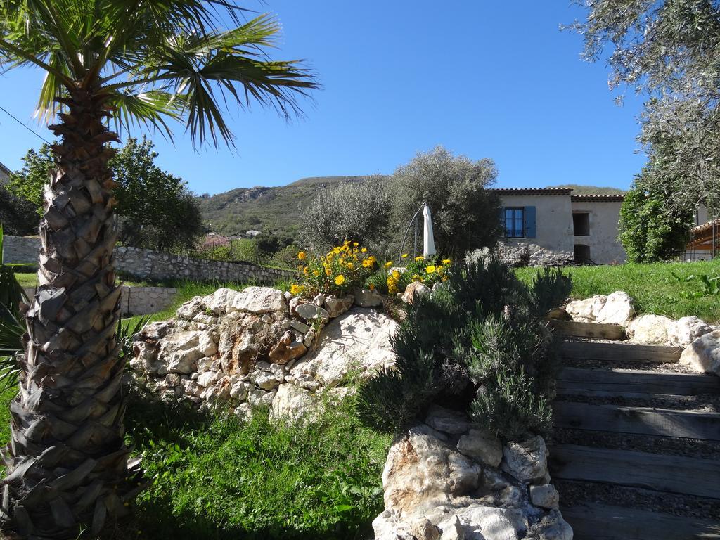 Les 4 Elements Bed and Breakfast Tourrettes-sur-Loup Buitenkant foto